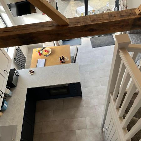 Stonecroft Cwtch Apartment Хавърфордуест Екстериор снимка
