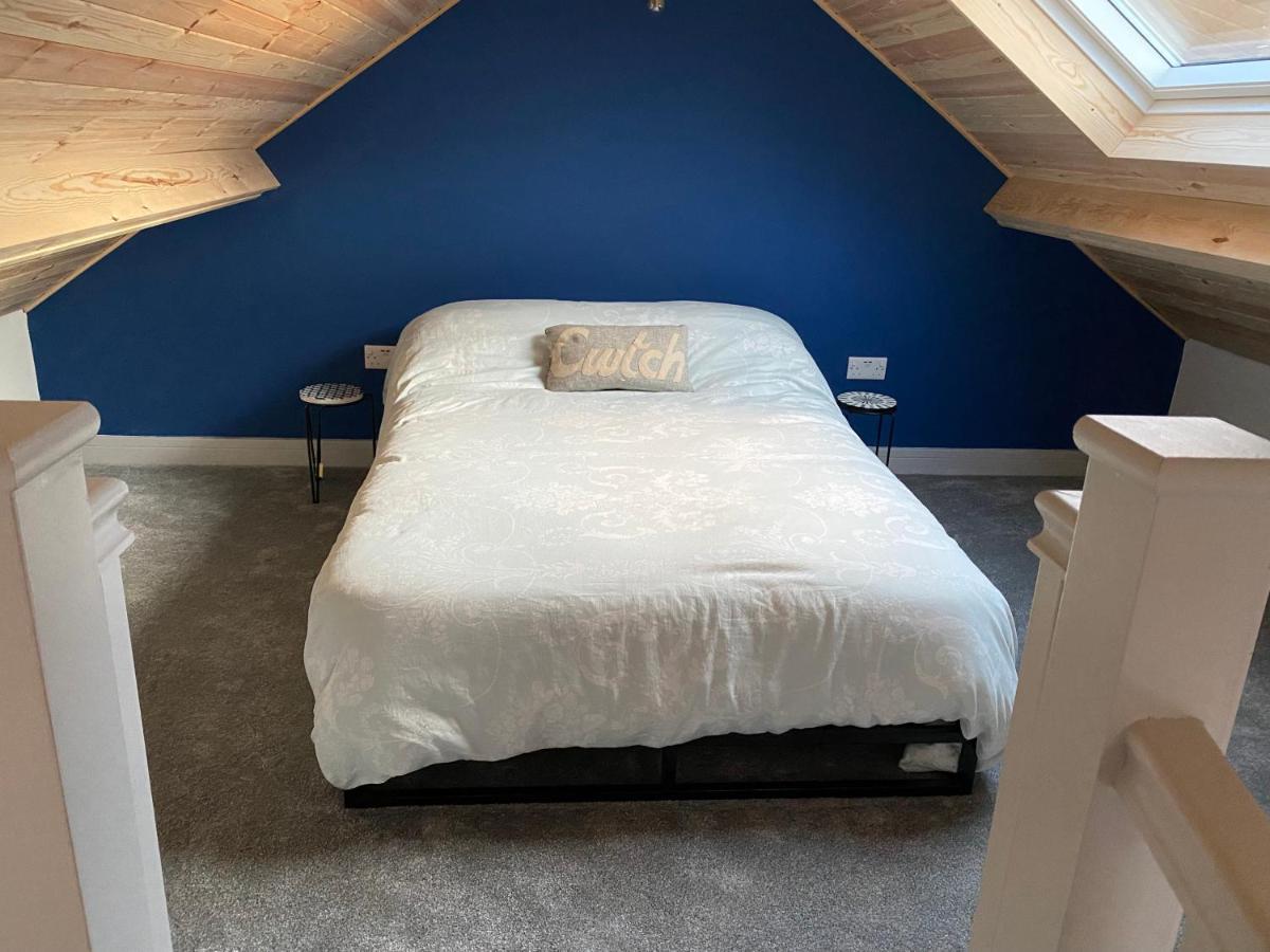 Stonecroft Cwtch Apartment Хавърфордуест Екстериор снимка