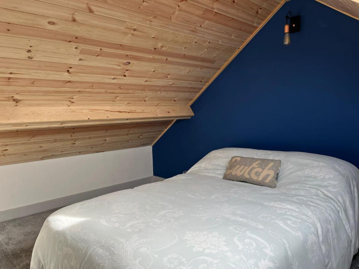 Stonecroft Cwtch Apartment Хавърфордуест Екстериор снимка