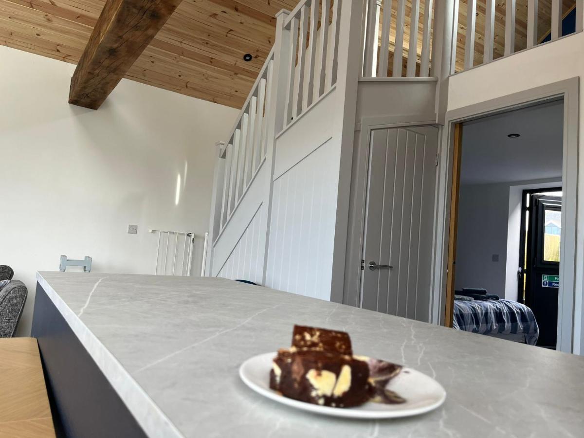 Stonecroft Cwtch Apartment Хавърфордуест Екстериор снимка